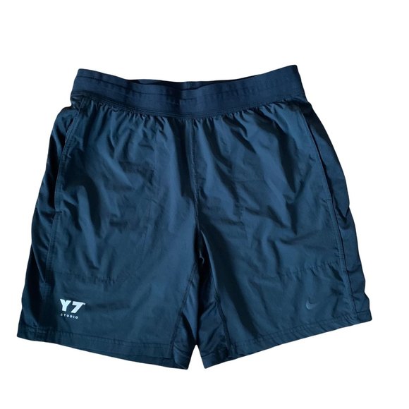 Nike Y7 Studio Yoga Short Dri Fit Black Medium - Picture 1 of 6